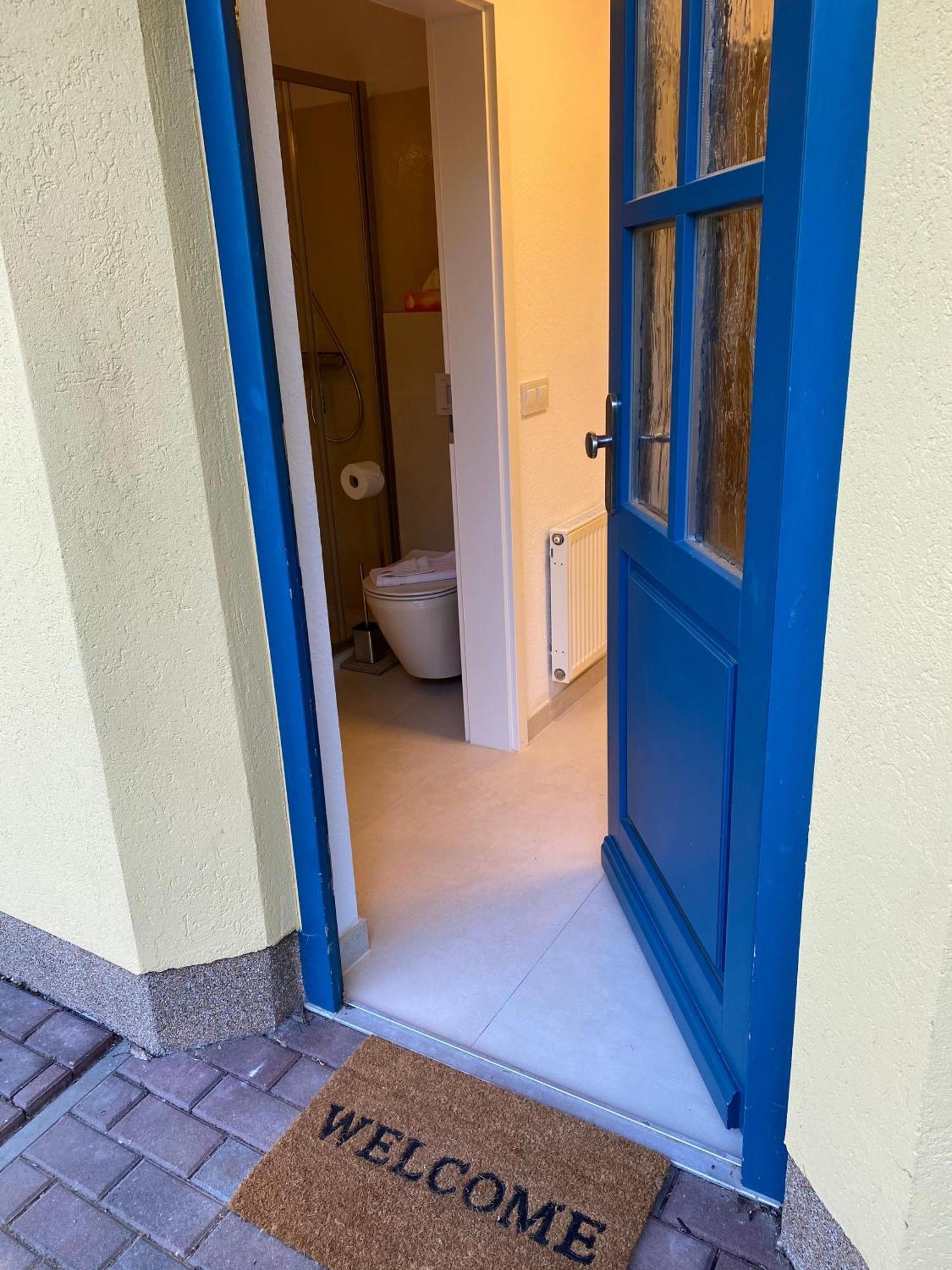 Familienfreundliches Reetdachhaus Weissdorn 2 Villa Puddemin Luaran gambar