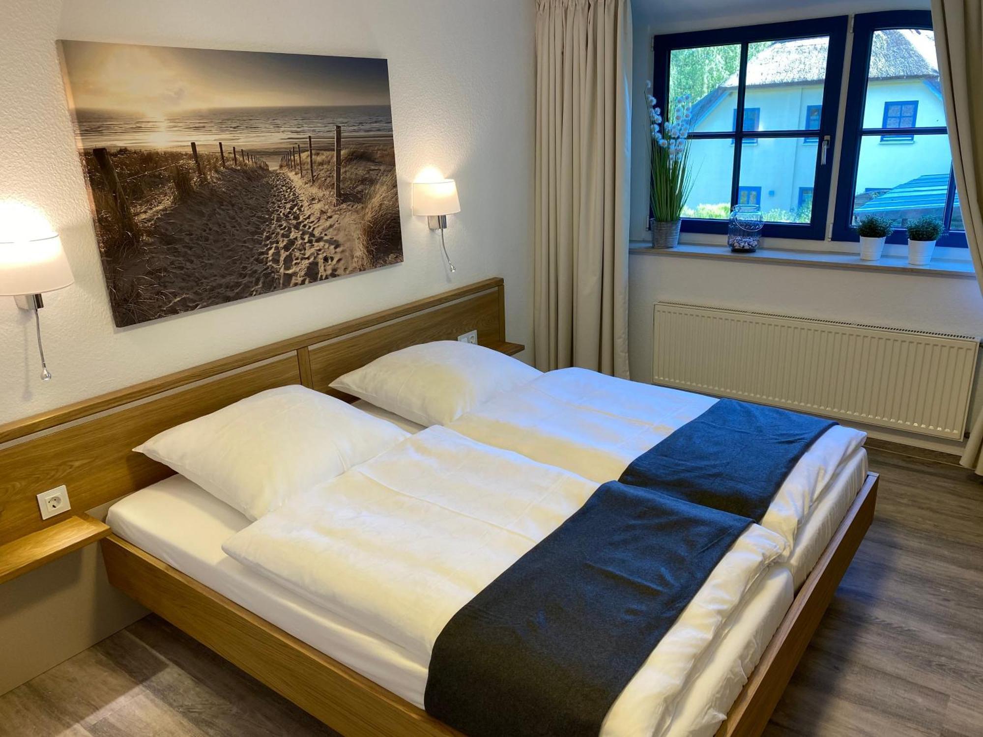 Familienfreundliches Reetdachhaus Weissdorn 2 Villa Puddemin Luaran gambar